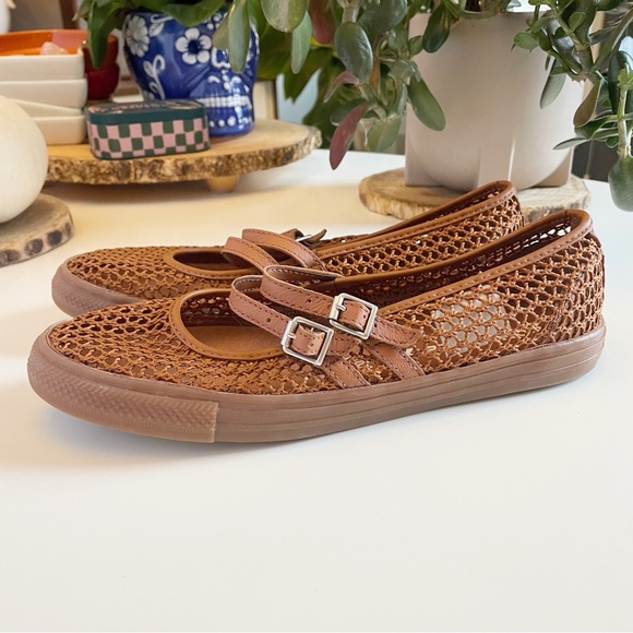 NWOT • Chuck Taylor All Star Dainty Mary Jane Knit - Warm Tan | Size 10 - Picture 7 of 9